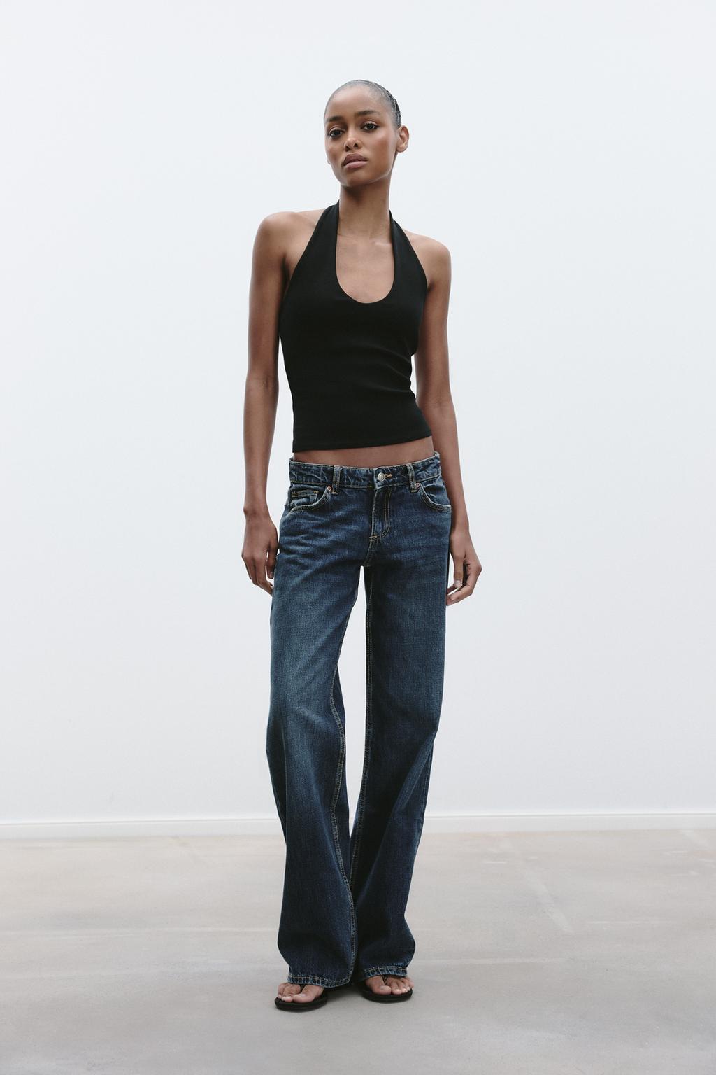 HALTERNECK TANK TOP