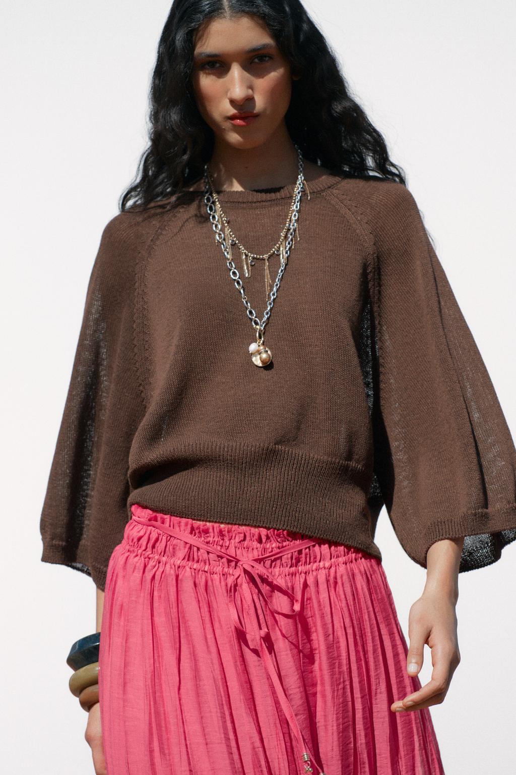 WIDE-SLEEVE KNIT SWEATER