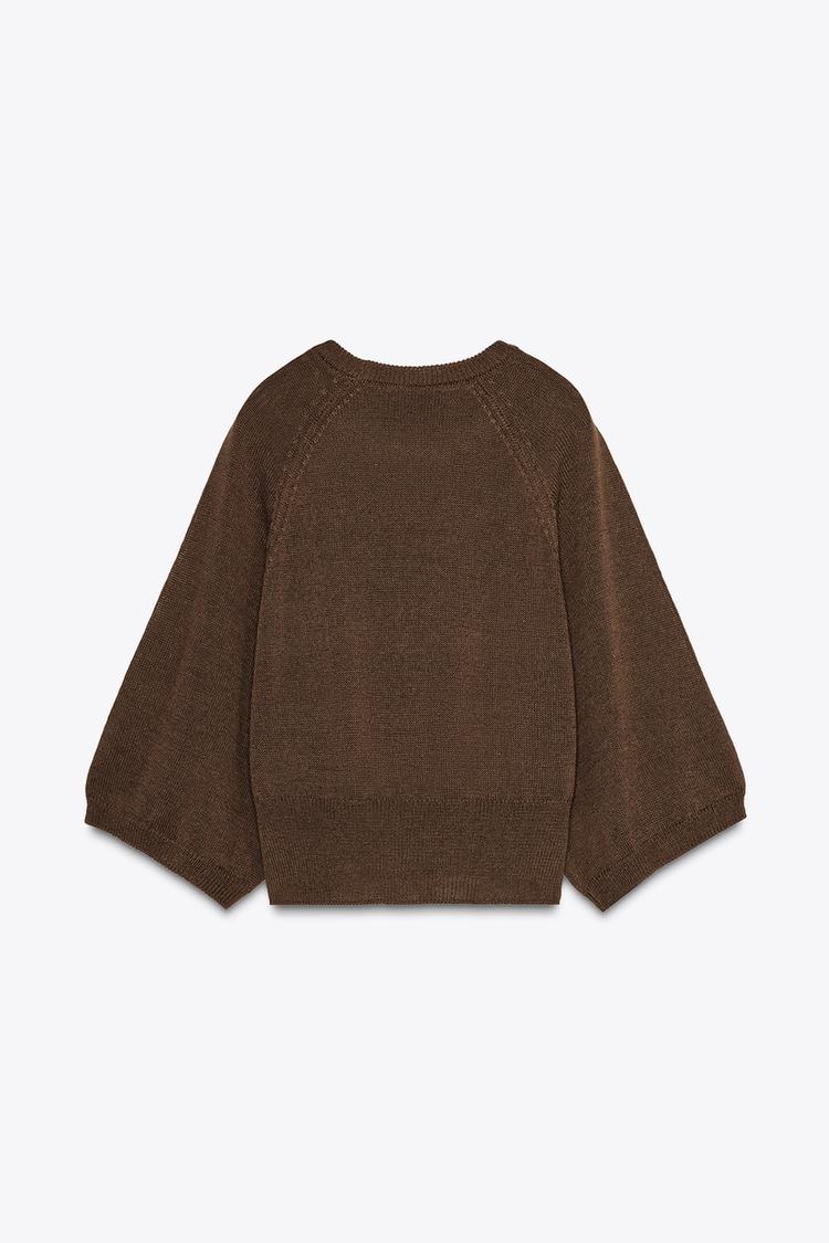WIDE-SLEEVE KNIT SWEATER
