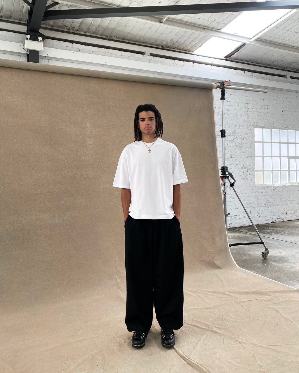 SIGNATURE BLANK T-SHIRT – PURE WHITE