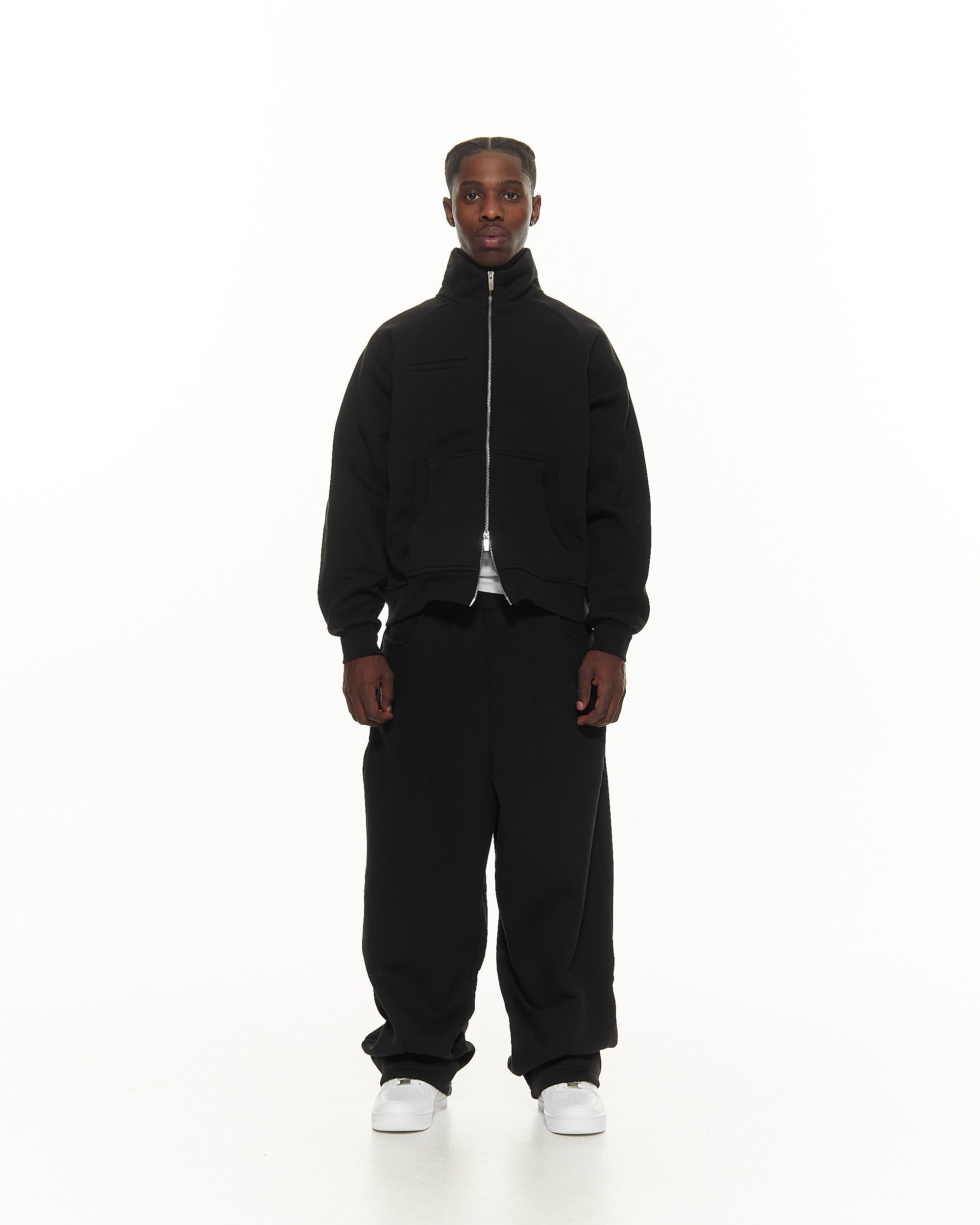 COZY TRACK JACKET – BLACK