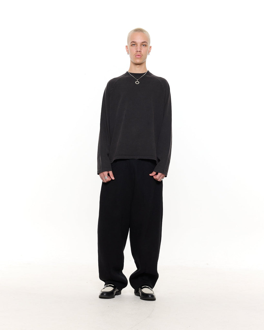LONG SLEEVE T-SHIRT – FADED BLACK