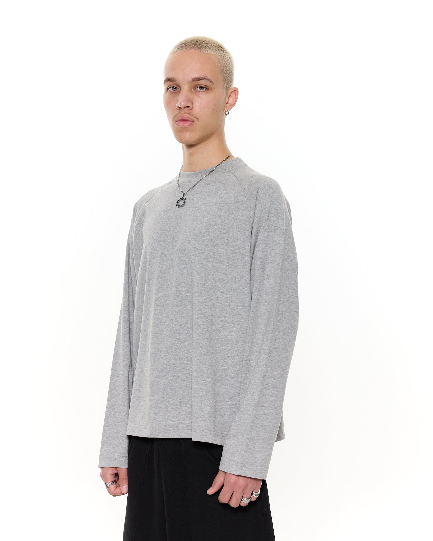 LONG SLEEVE T-SHIRT – GRAY
