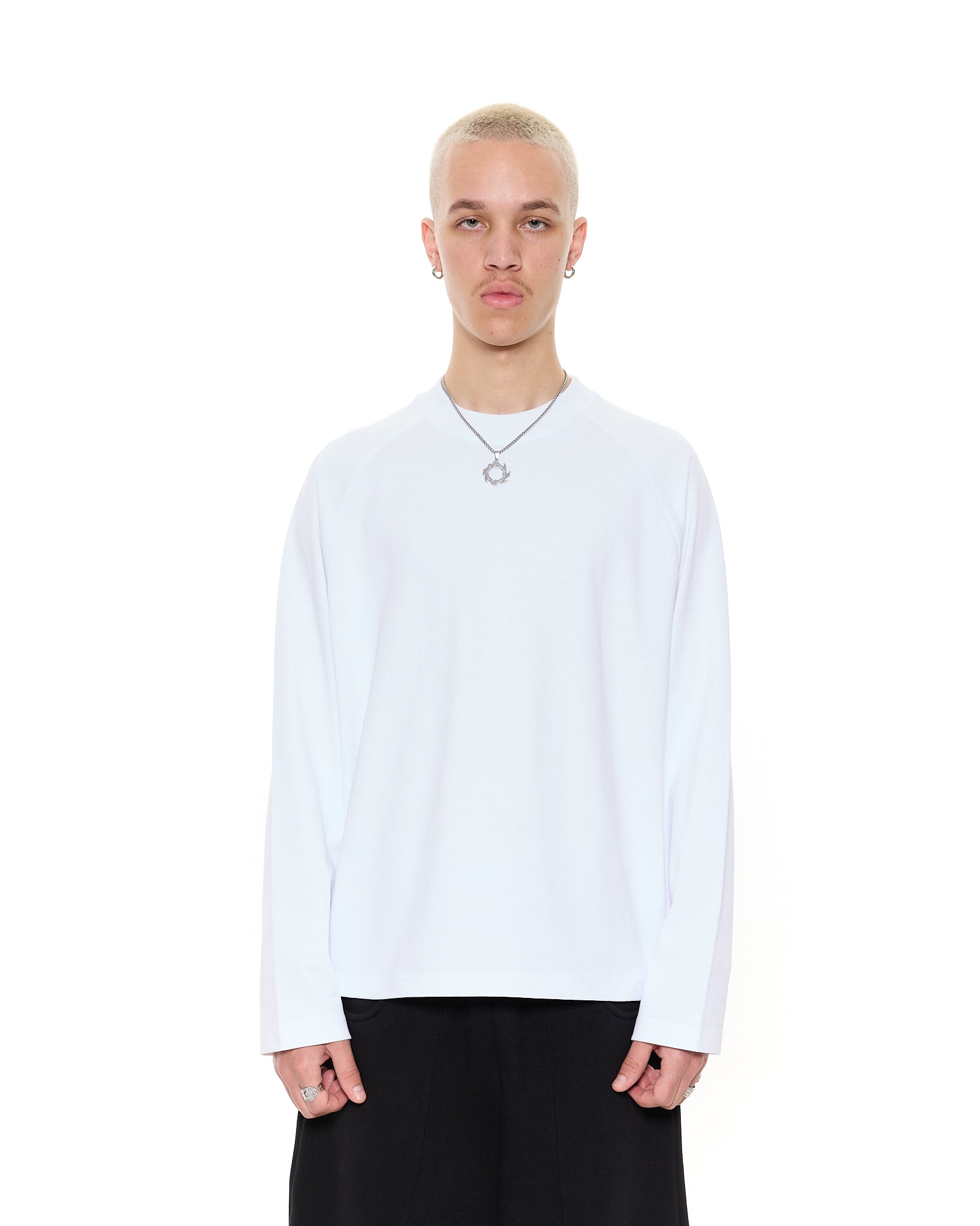 LONG SLEEVE T-SHIRT – WHITE