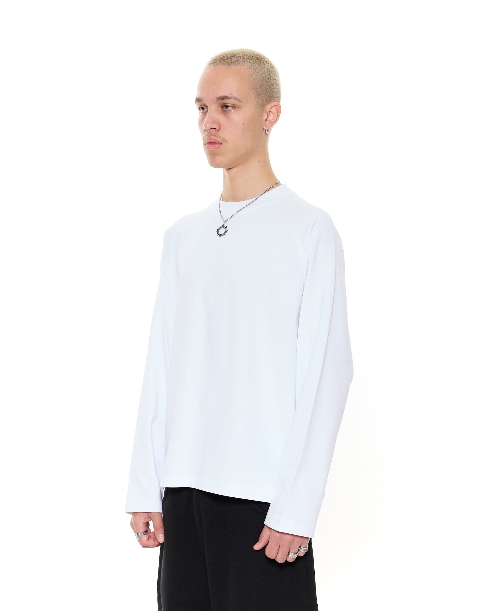 LONG SLEEVE T-SHIRT – WHITE