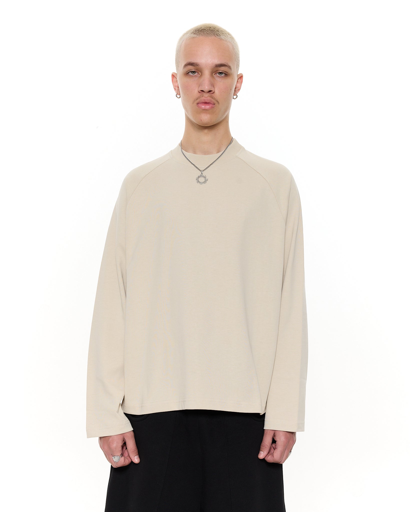 LONG SLEEVE T-SHIRT – BEIGE
