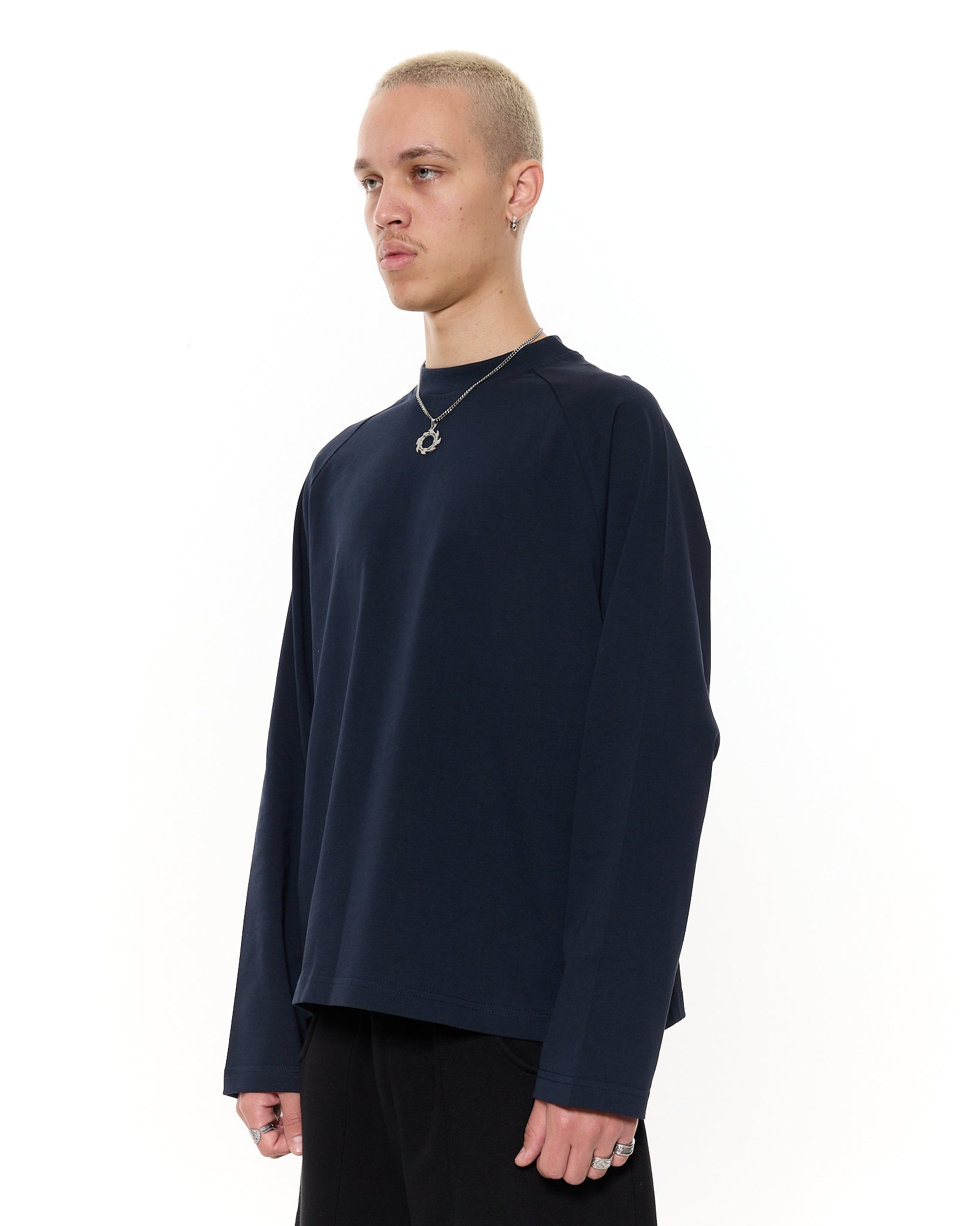 LONG SLEEVE T-SHIRT – NAVY BLUE