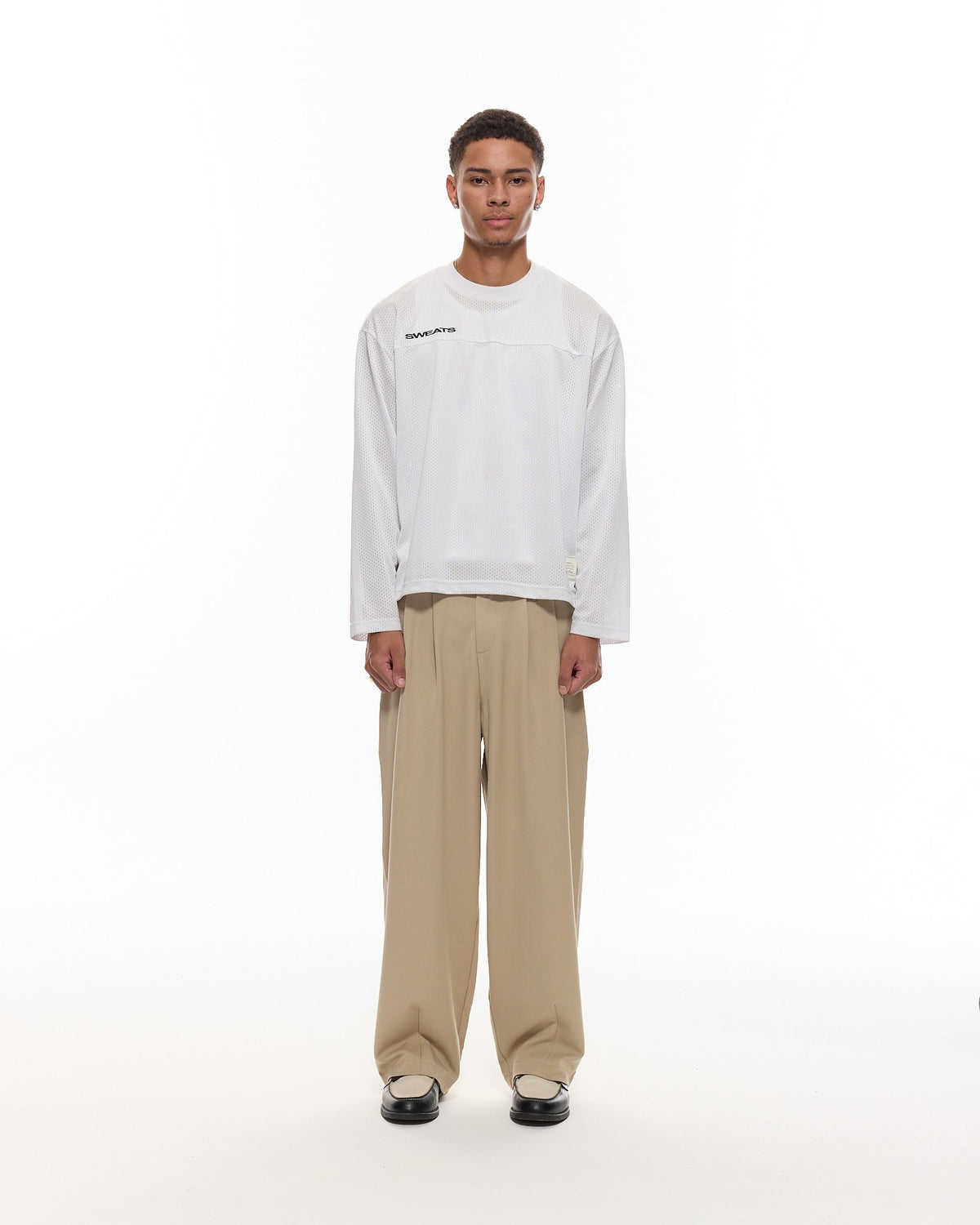 PLEATED PANTS – SAND