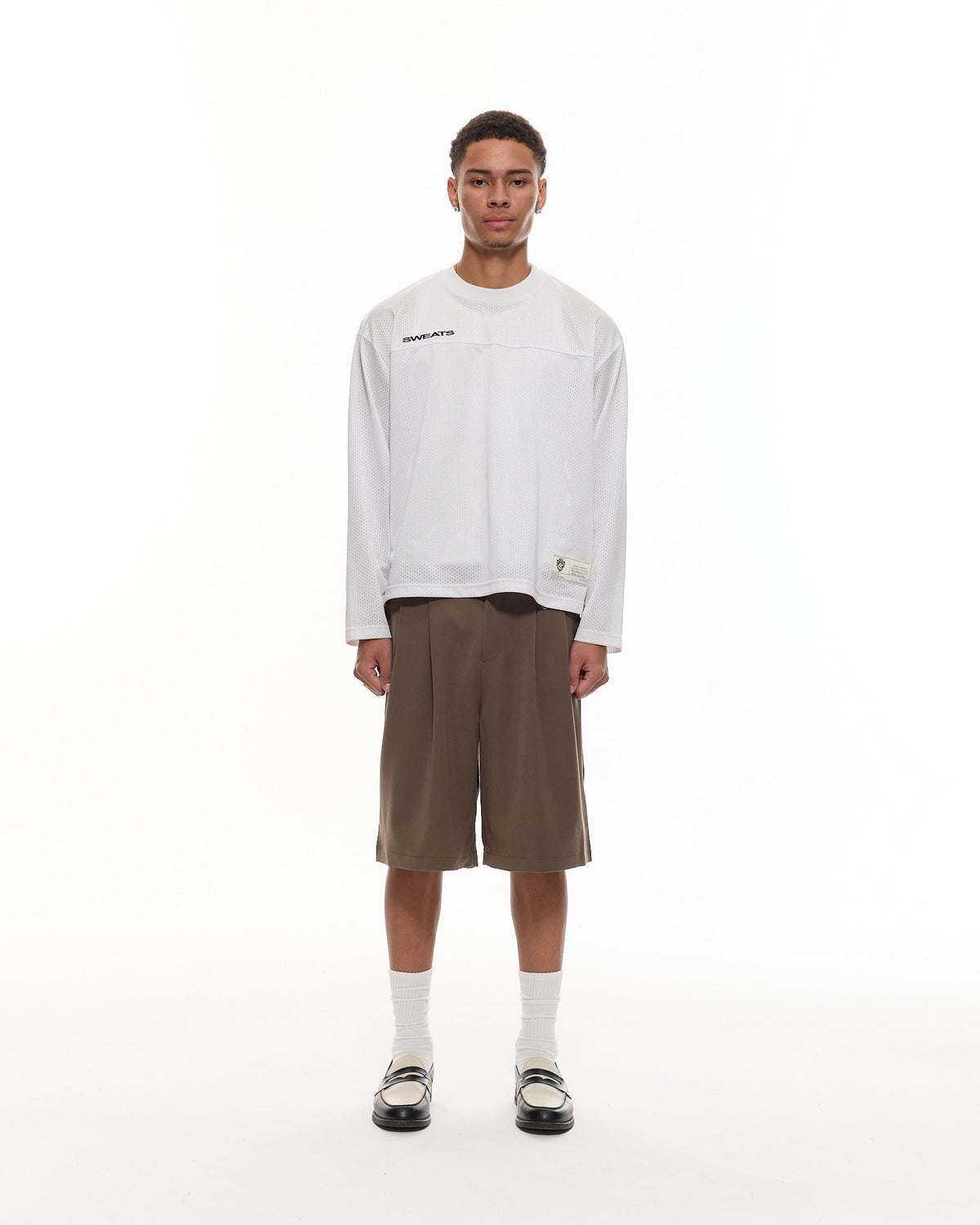 PLEATED SHORTS – BROWN
