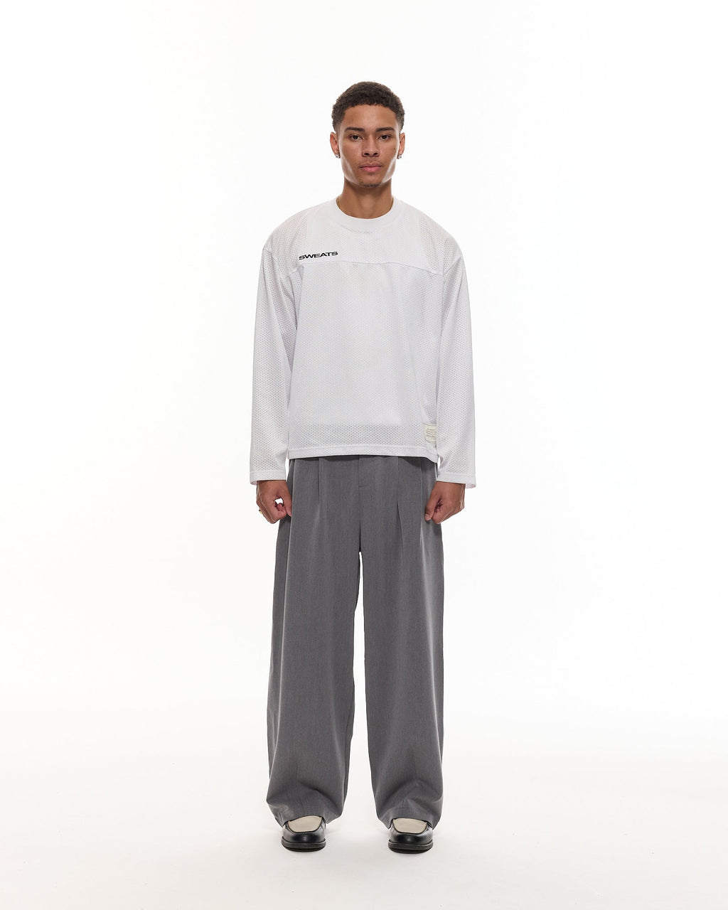 PLEATED PANTS – GRAY