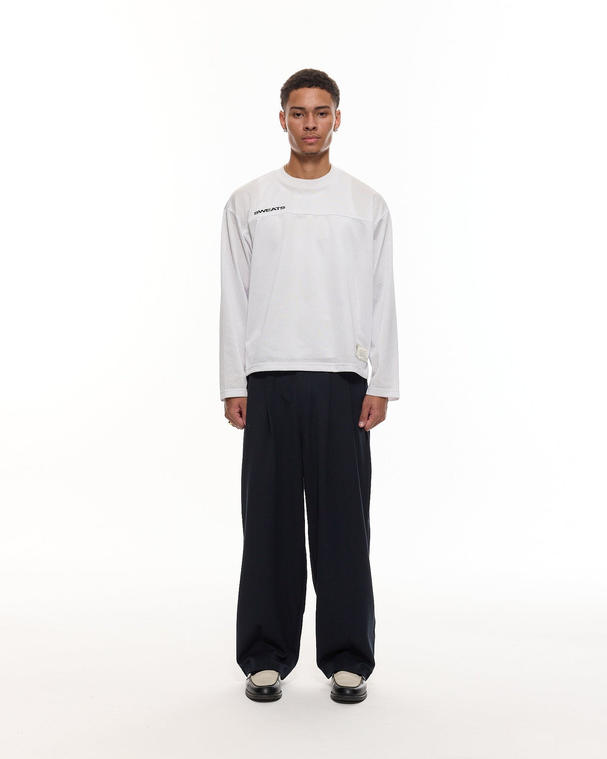 PLEATED PANTS – NAVY BLUE