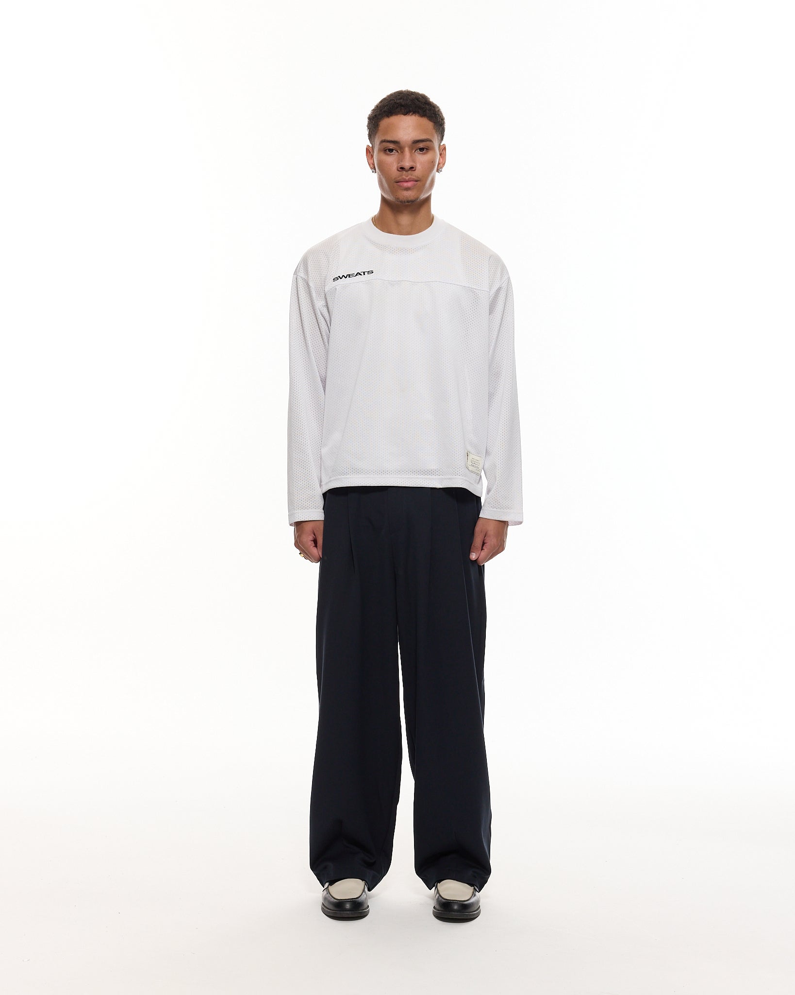 PLEATED PANTS – NAVY BLUE