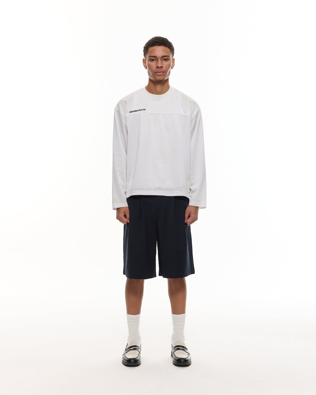 PLEATED SHORTS – NAVY BLUE