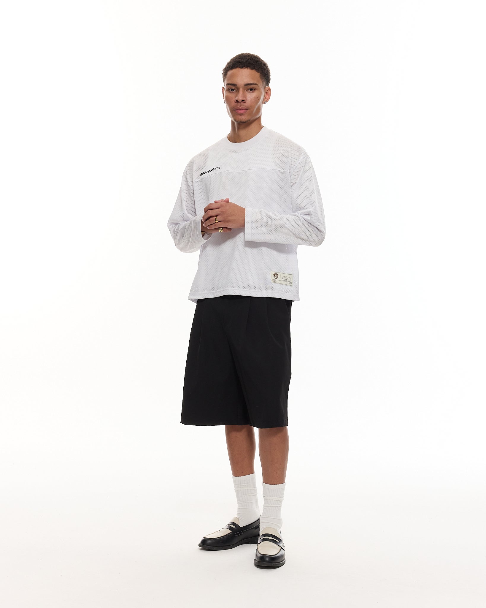 PLEATED STRAIGHT-FIT SHORTS – ZALANA™