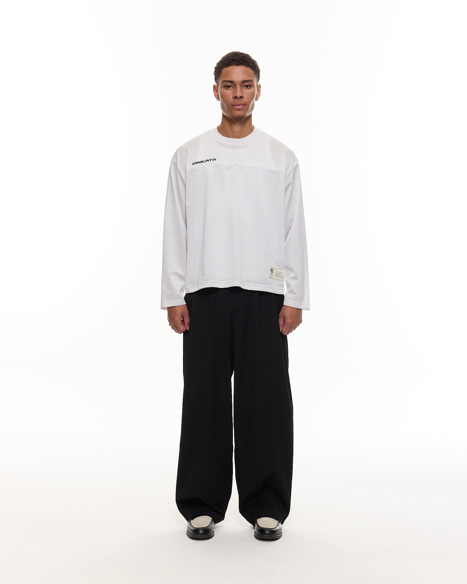 PLEATED PANTS – BLACK